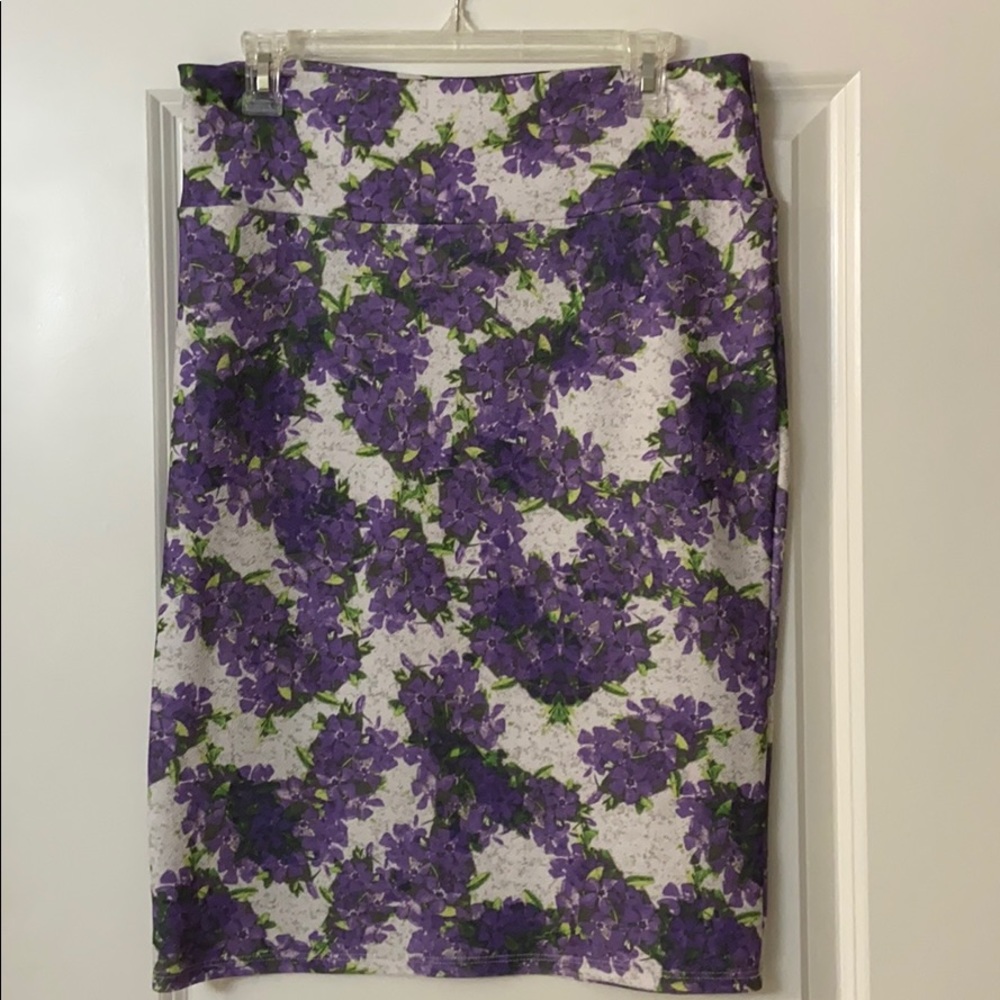 LuLaRoe Cassie
